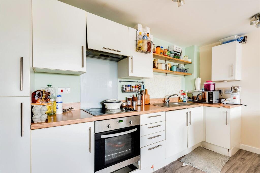 Property photo 37