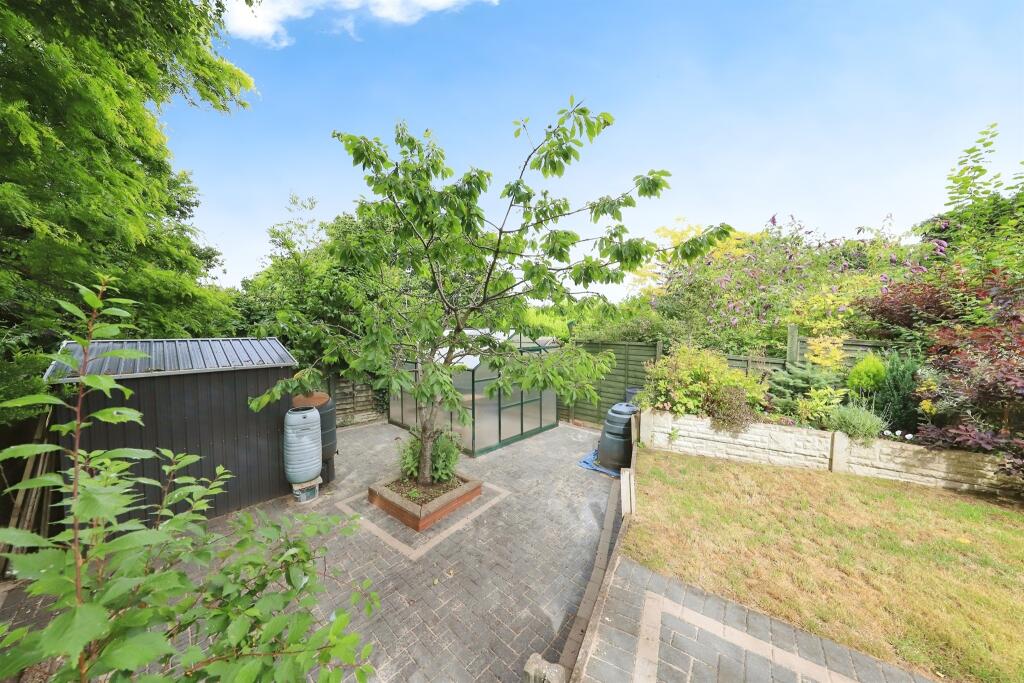 Property photo 25