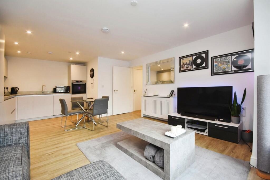 Property photo 34