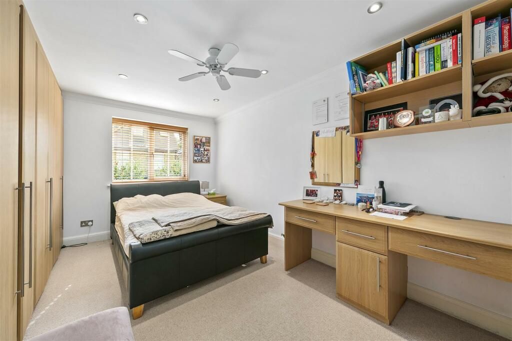 Property photo 12