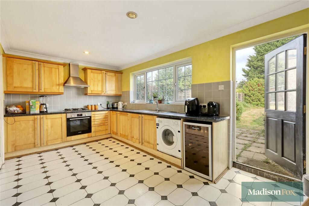 Property photo 9