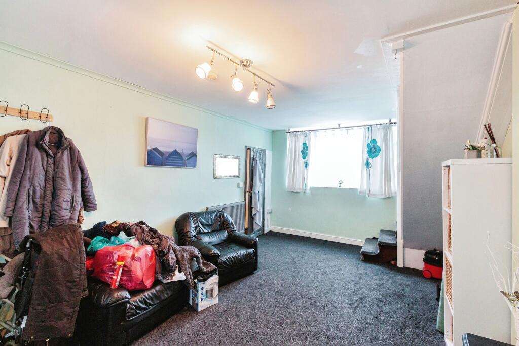 Property photo 31