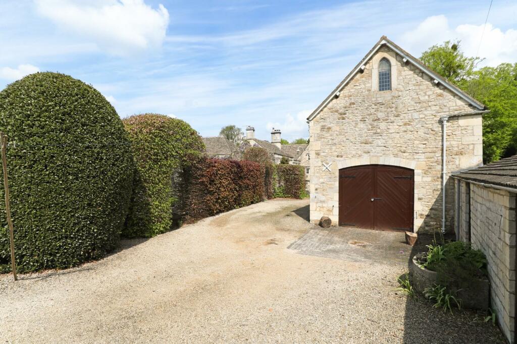 Property photo 30