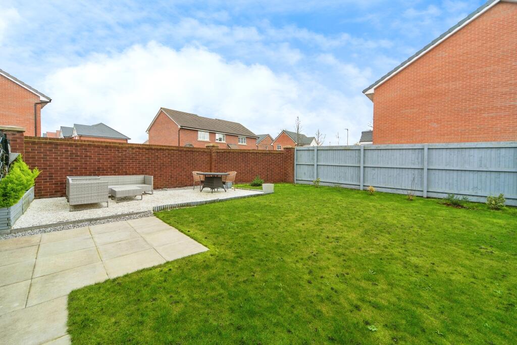 Property photo 15