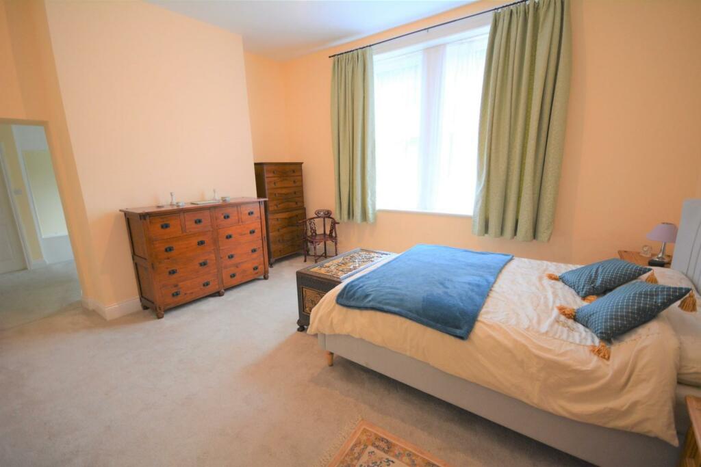 Property photo 28