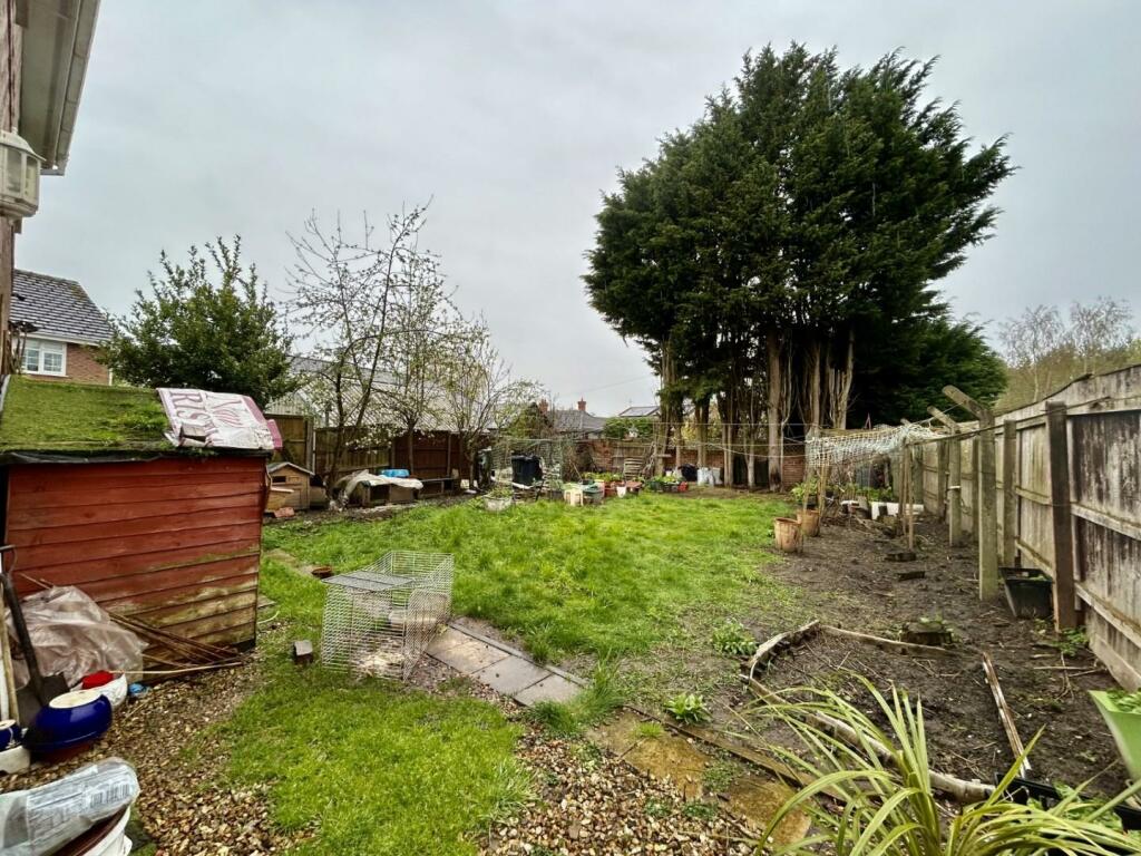 Property photo 35