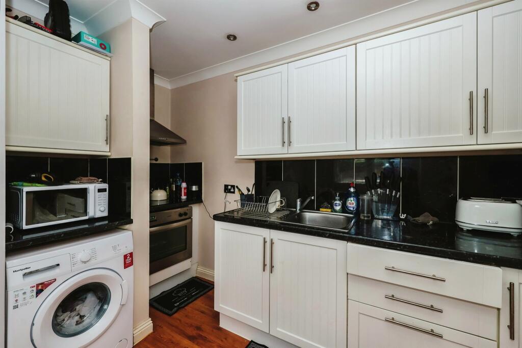 Property photo 36