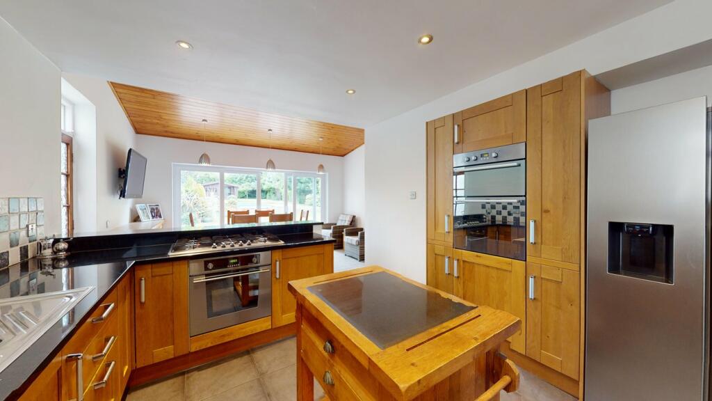 Property photo 25