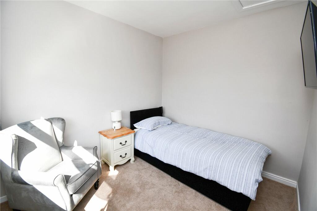 Property photo 33