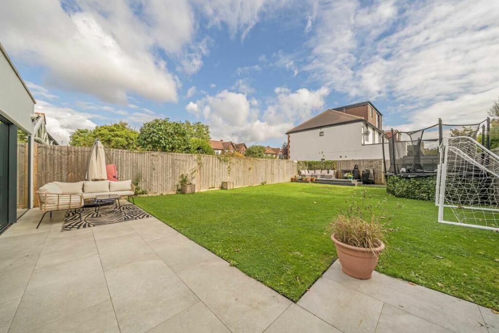 Property photo 23