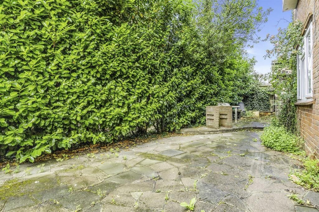 Property photo 11