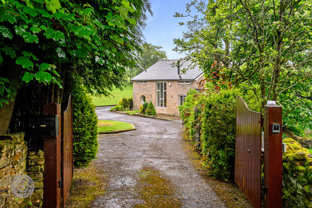 Property photo 25