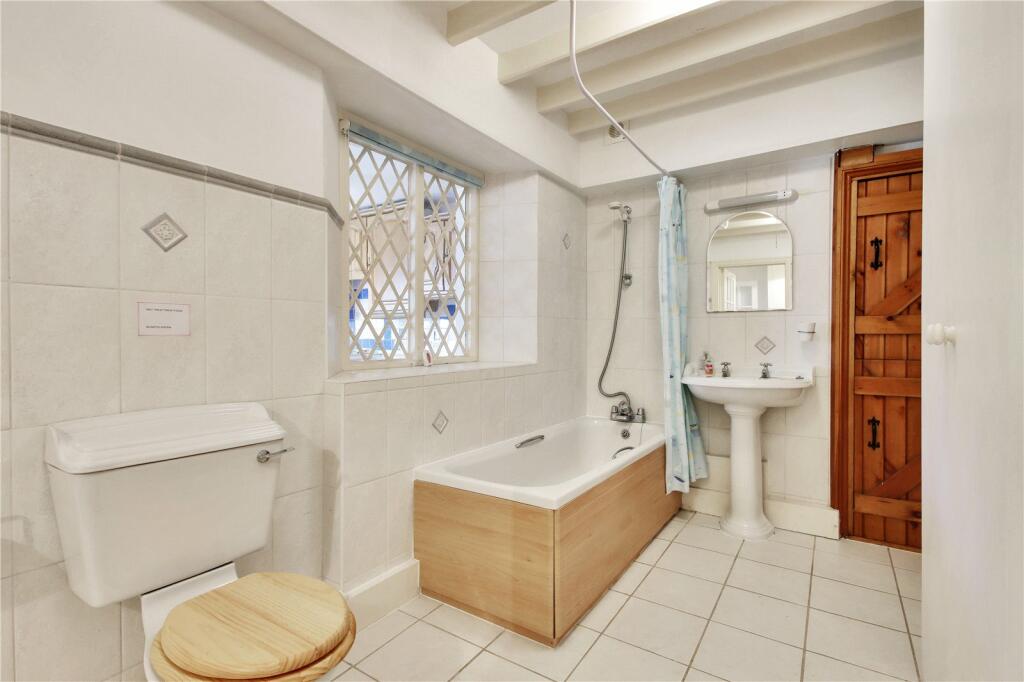 Property photo 25