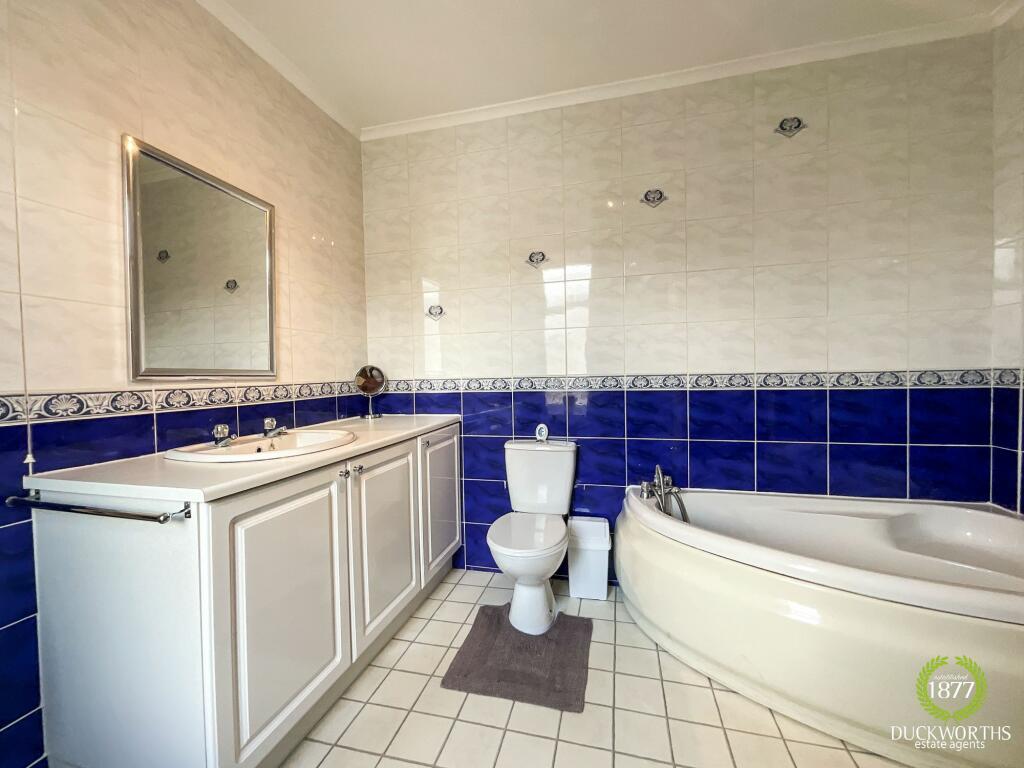 Property photo 25