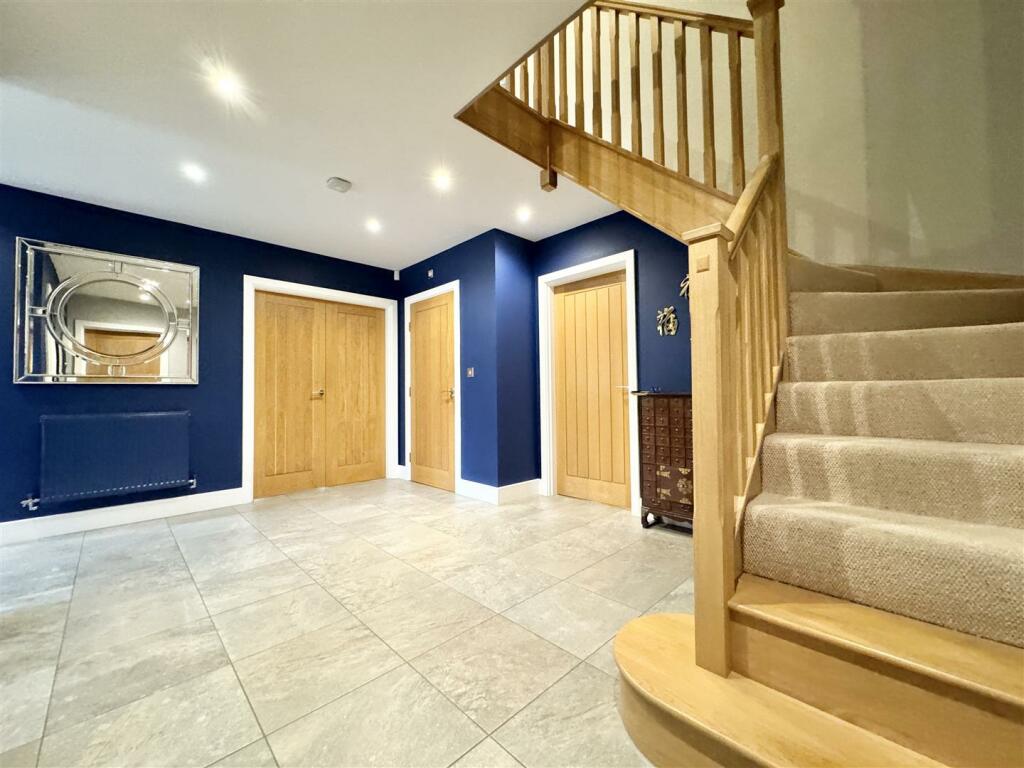 Property photo 37