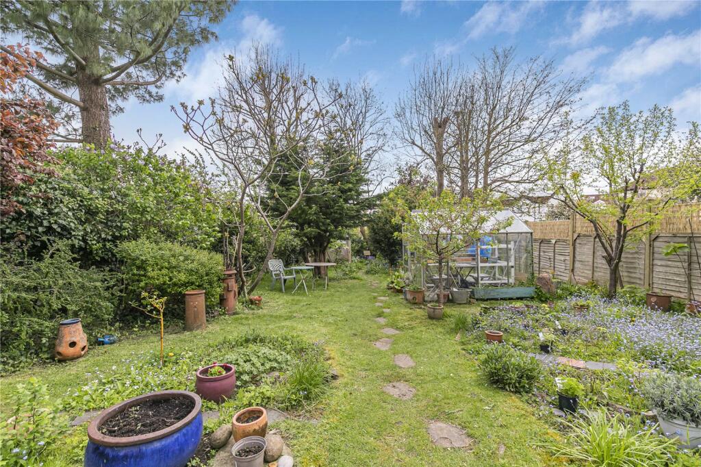 Property photo 35