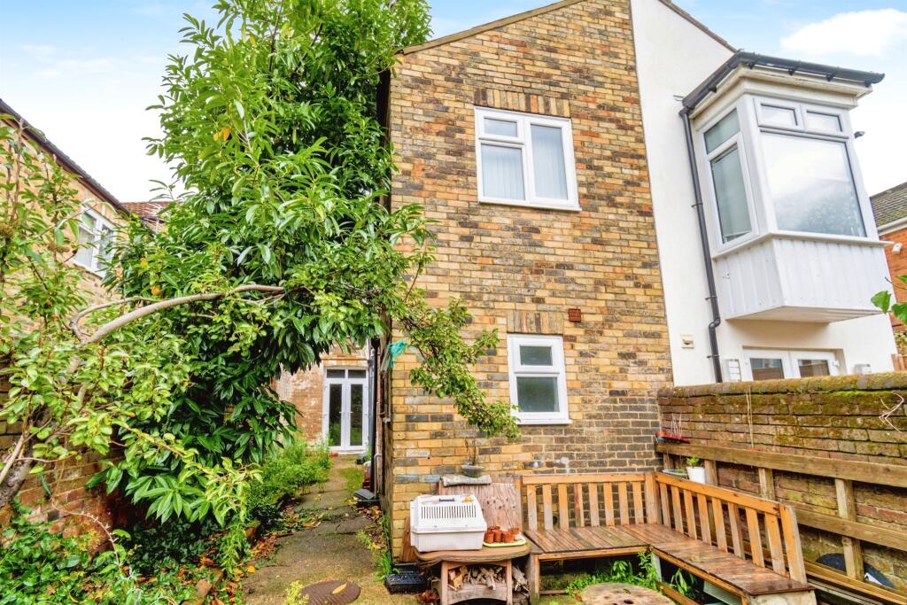 Property photo 24