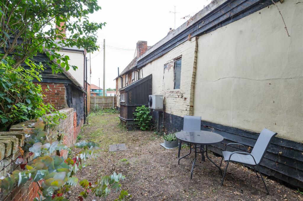 Property photo 28