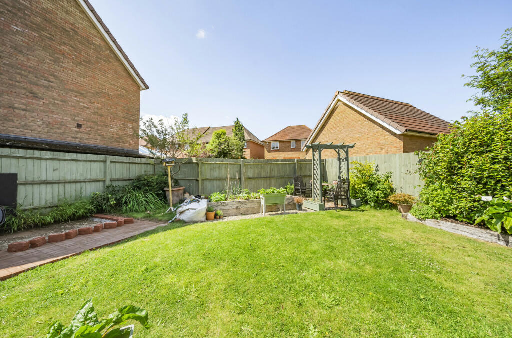 Property photo 28