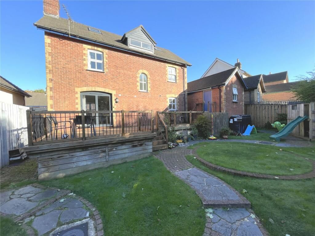 Property photo 11