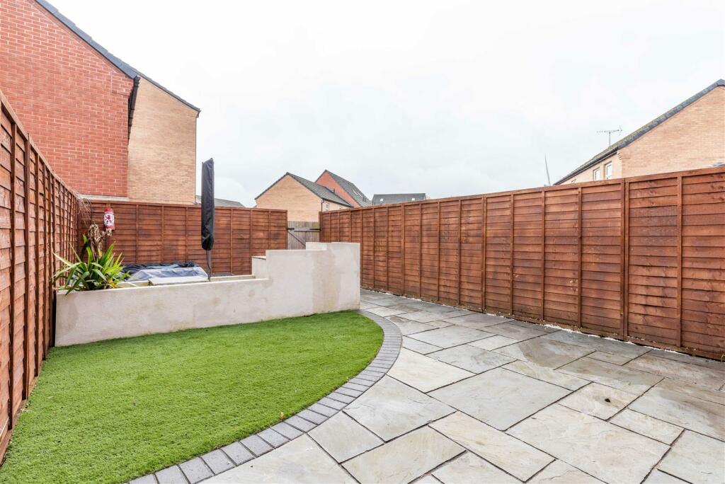 Property photo 28