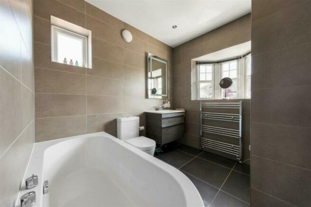 Property photo 24