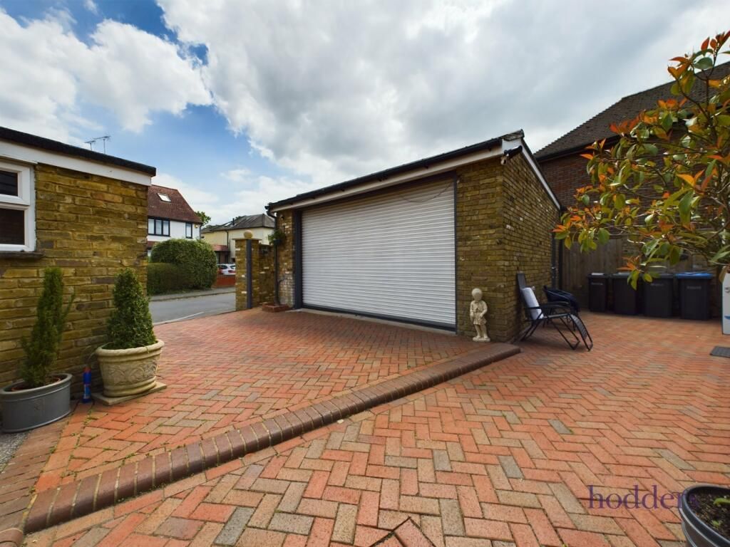 Property photo 15