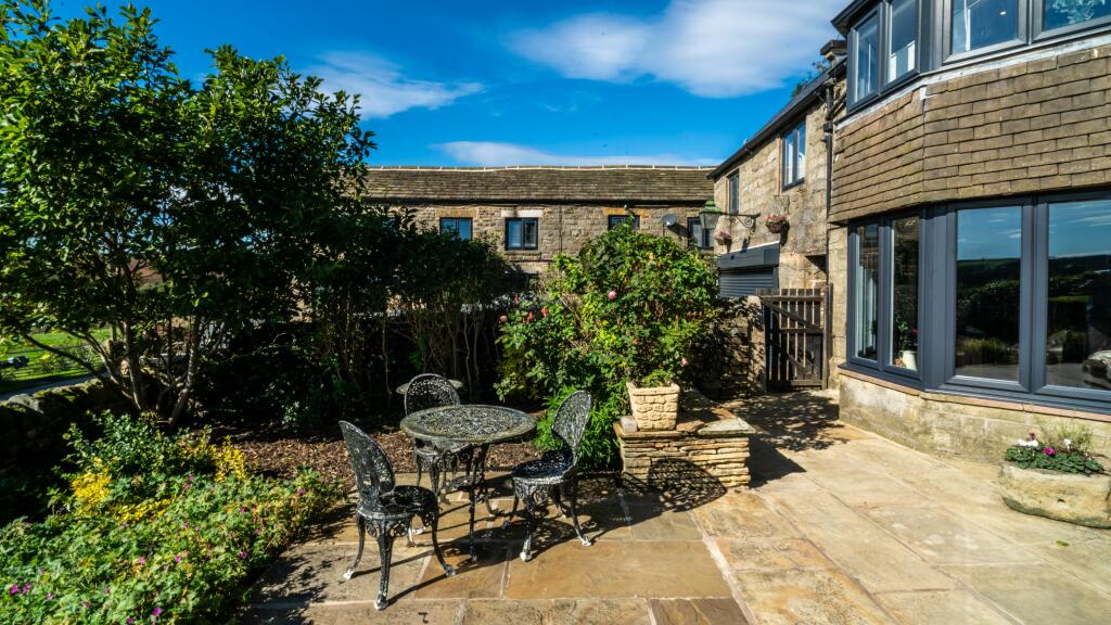 Property photo 24