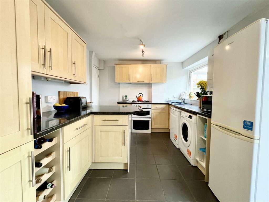 Property photo 24