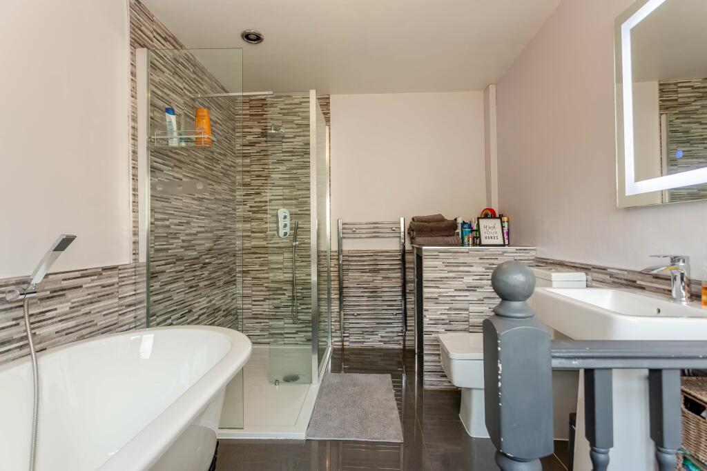 Property photo 24