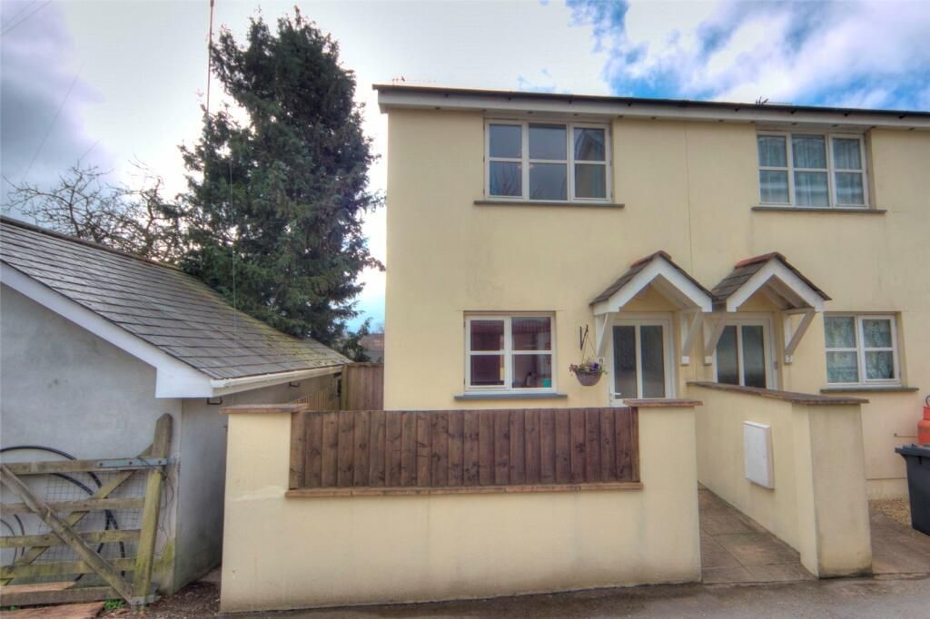 2 Bedroom SemiDetached to rent in South Molton, New Road PropertyHeads