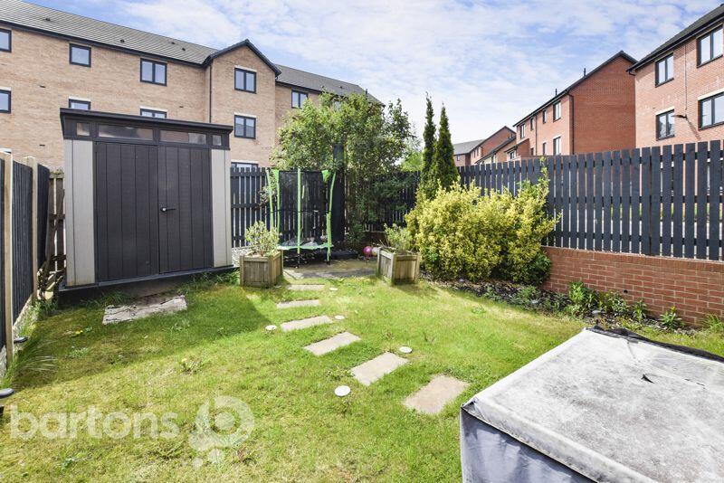 Property photo 35