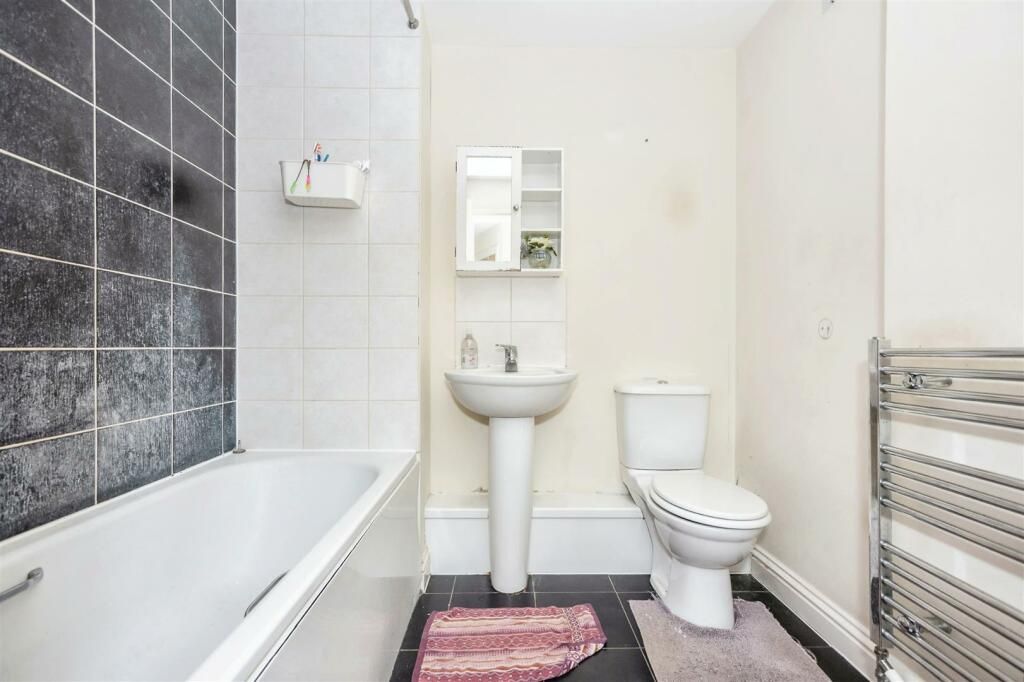 Property photo 12