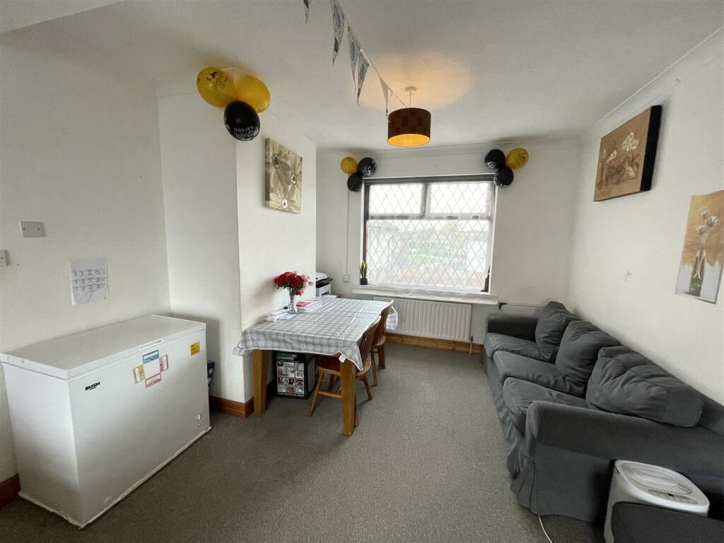 Property photo 35