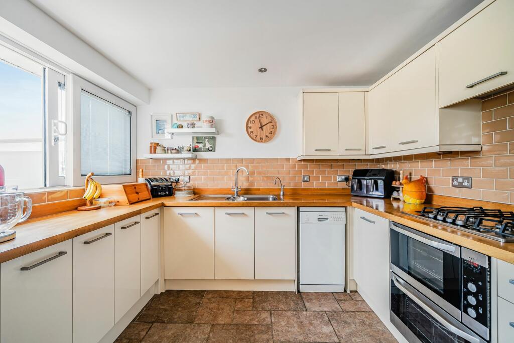 Property photo 17