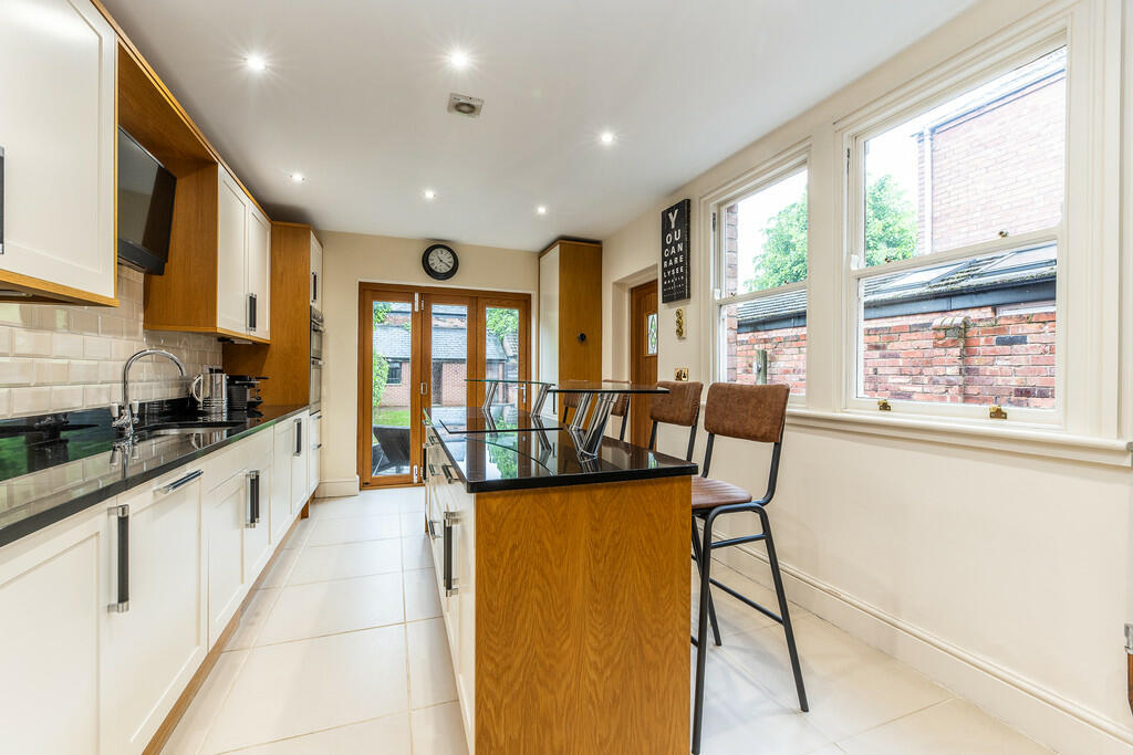 Property photo 14