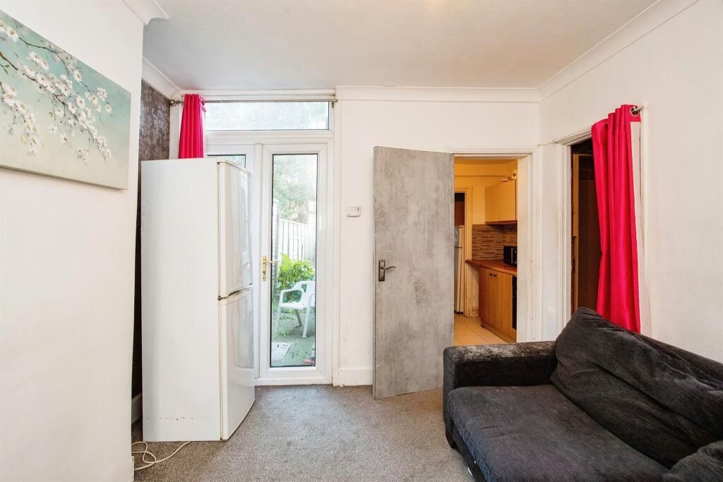 Property photo 12