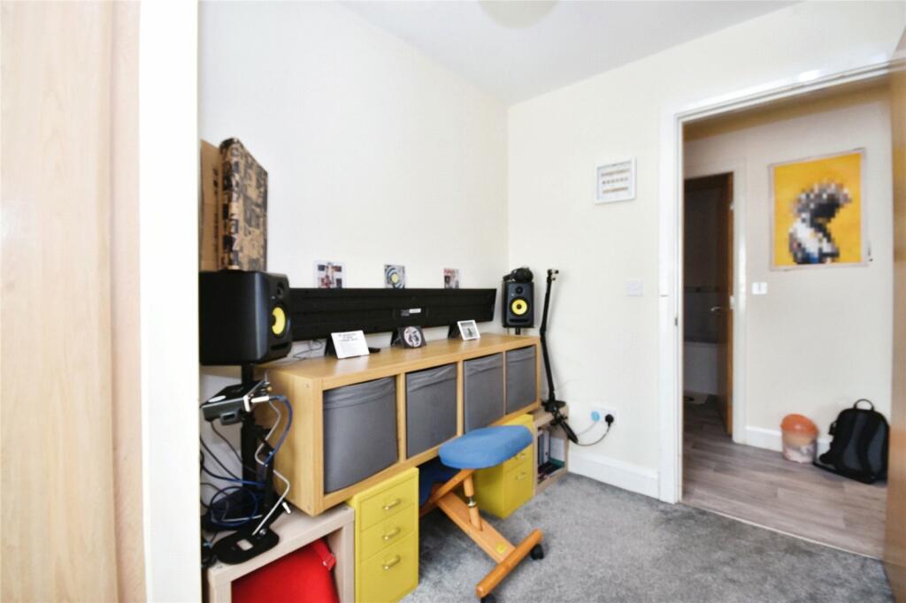 Property photo 24