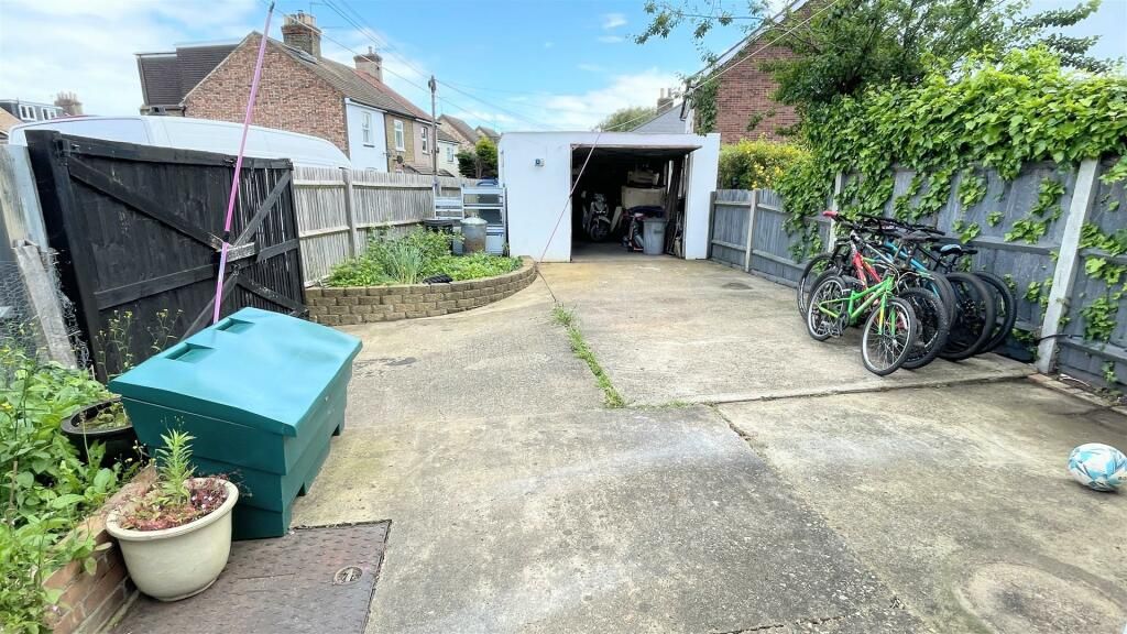 Property photo 14