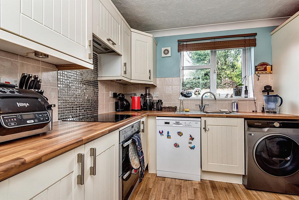 Property photo 34