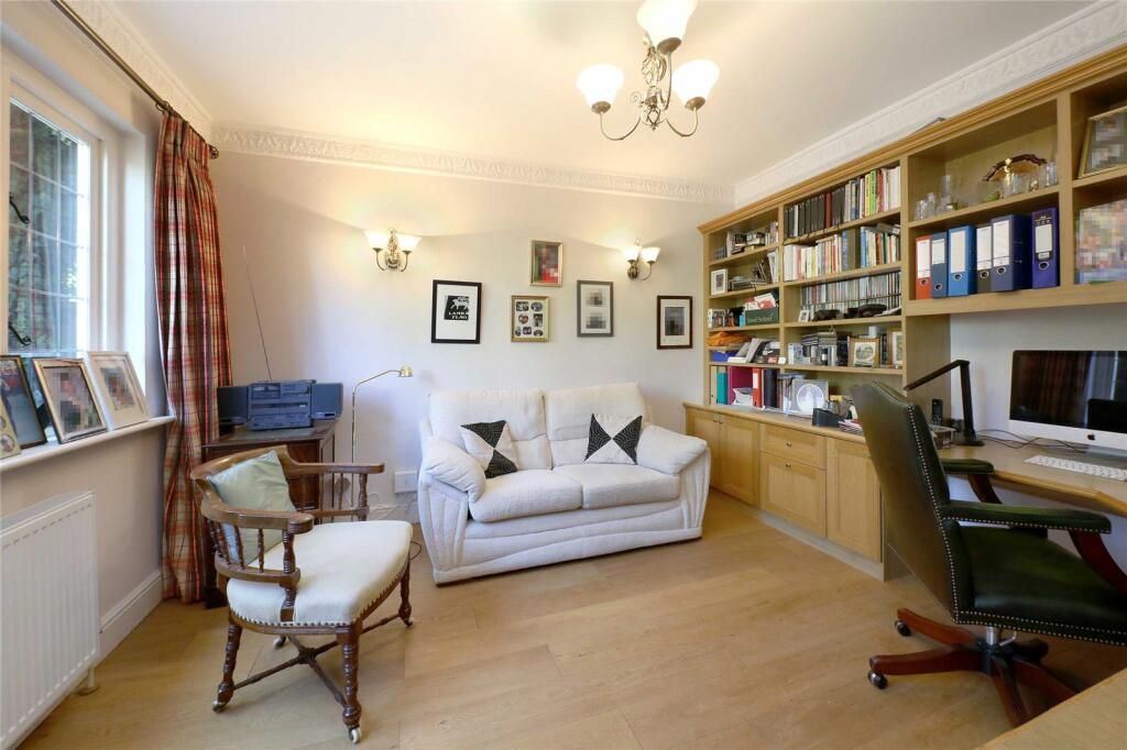 Property photo 12