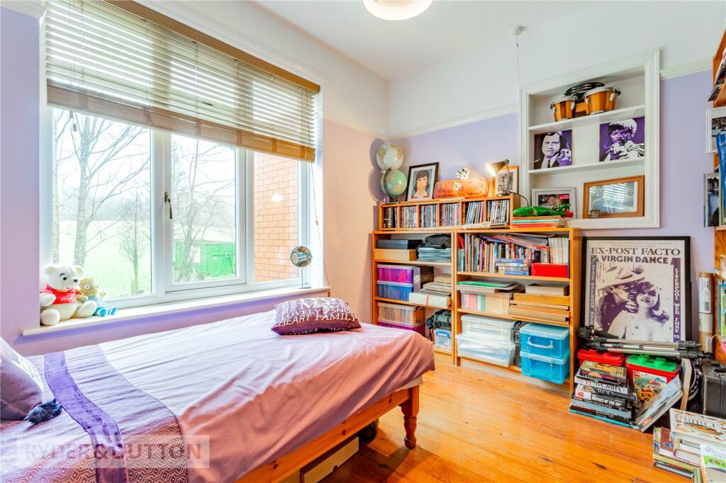 Property photo 35