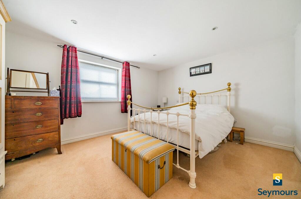 Property photo 31