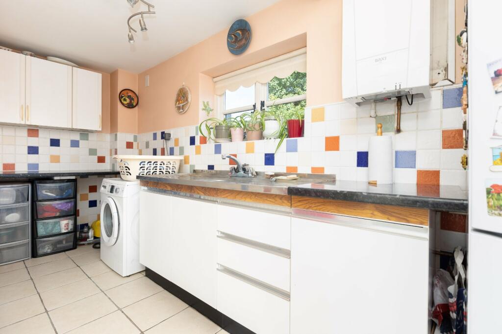 Property photo 38