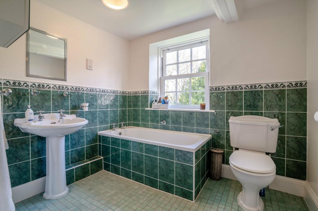 Property photo 34