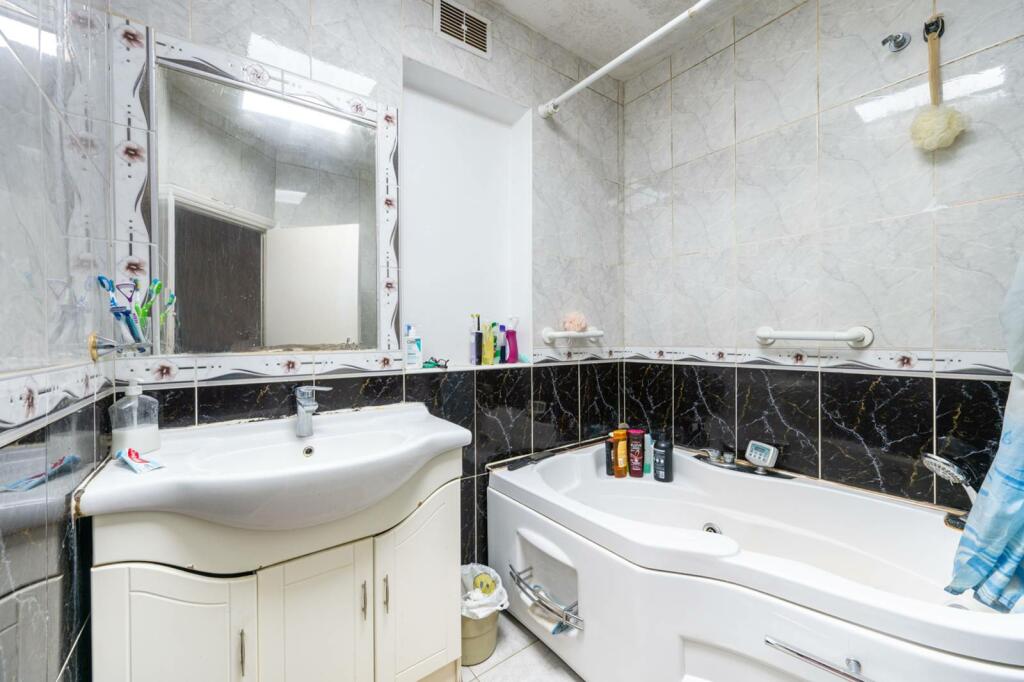 Property photo 24