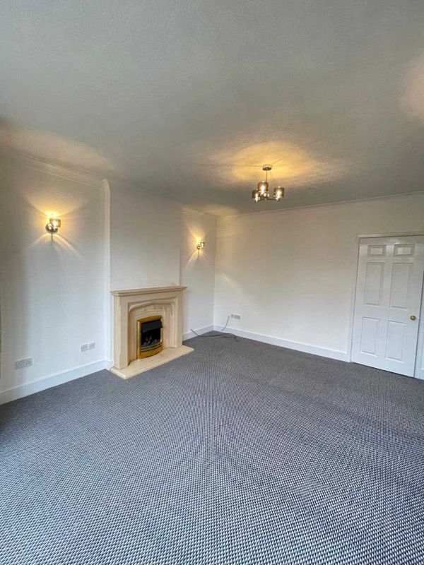 4 Bedroom Link Detached House to rent in Sutton Coldfield, Barnard Road