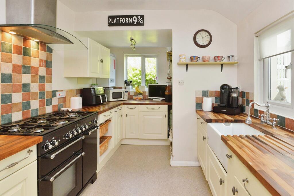 Property photo 37