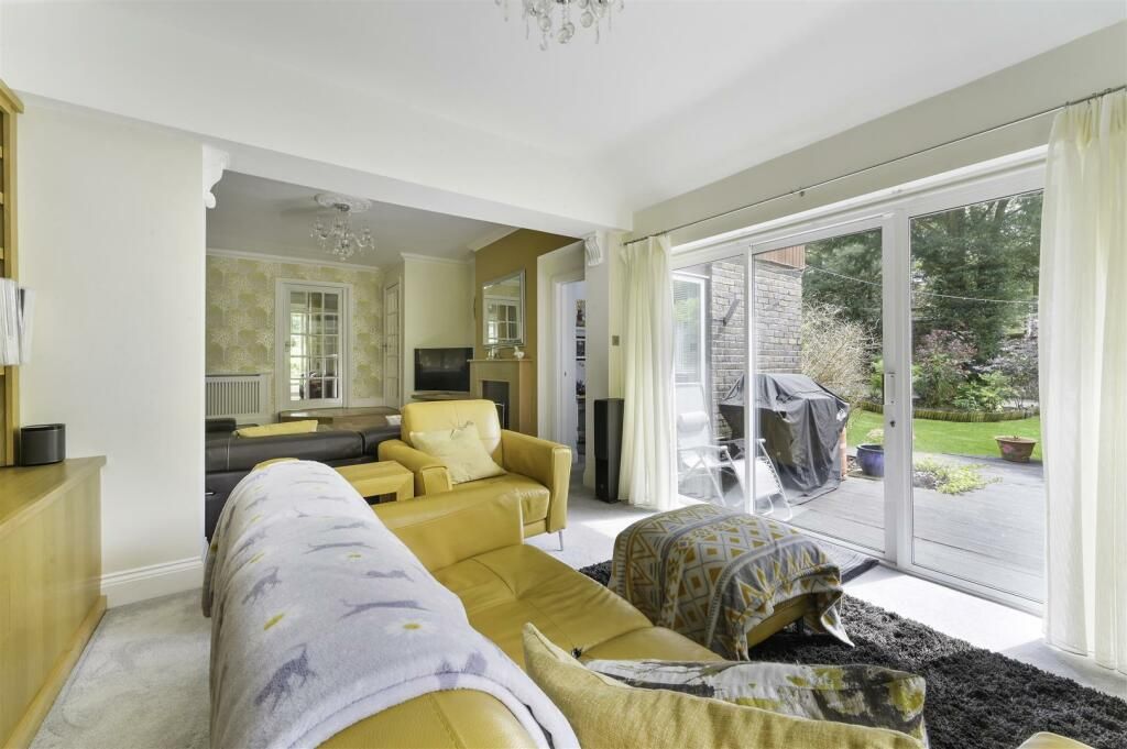 Property photo 12