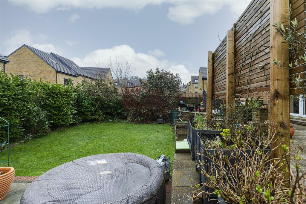 Property photo 24